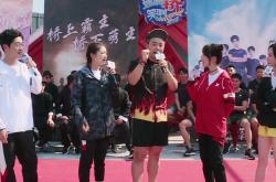 开云全站下载 -漓江猛虎队失利塞外猛虎队，羽毛球大奖赛上演关键失误成转折！反击锐度十足(唐思楠猛虎队个人资料)